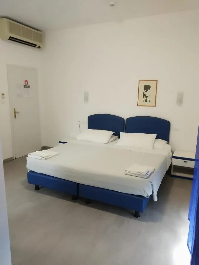 Hotel Otello Punta Marina İtalya
